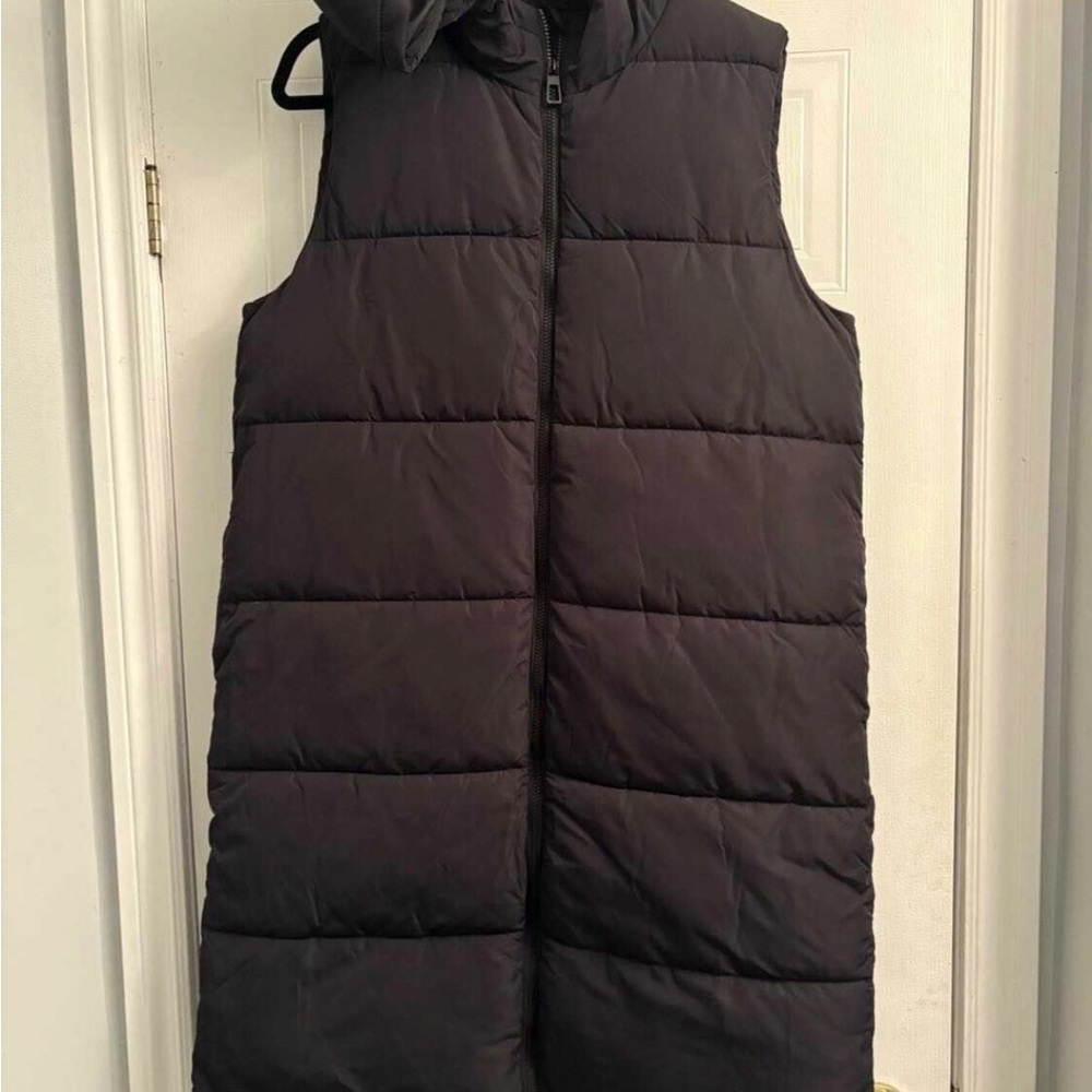 Only black long puffer vest Outerwear